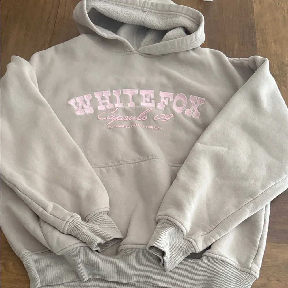 White fox Tan Hoodie - Picture 1 of 2